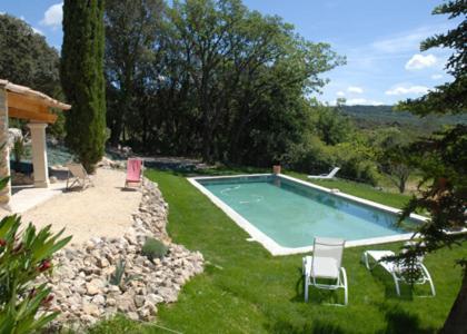 Mas Bella Cortis Bed & Breakfast La Garde-Adhémar Екстериор снимка